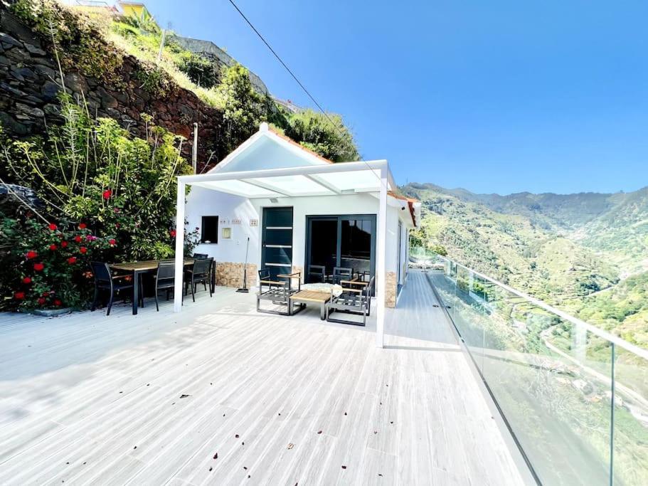 Mar A Vista By Your Madeira Rentals Понта-ду-Сол Екстер'єр фото